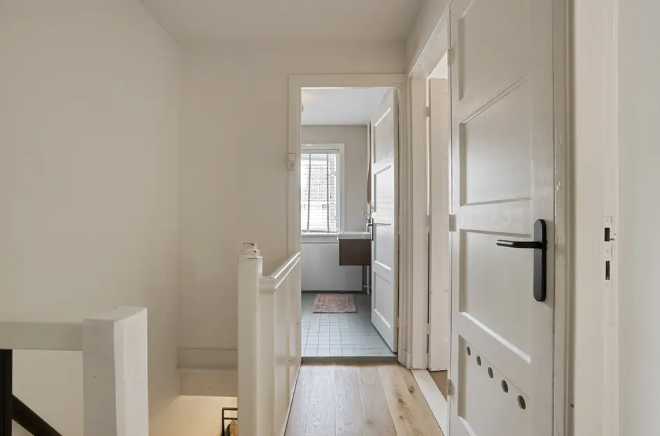 Strick van Linschotenstraat 28