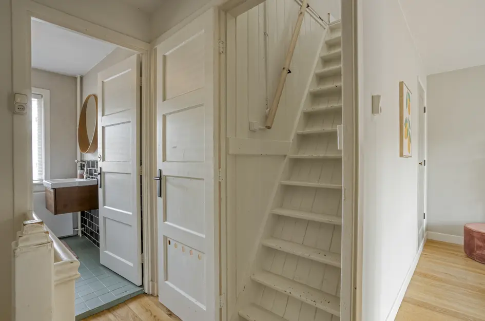 Strick van Linschotenstraat 28