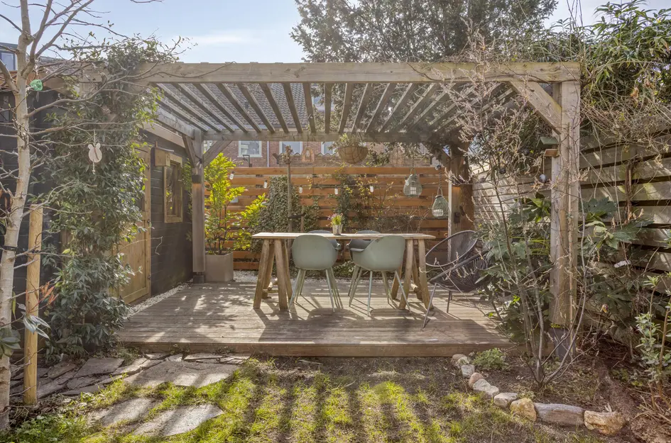 Strick van Linschotenstraat 28