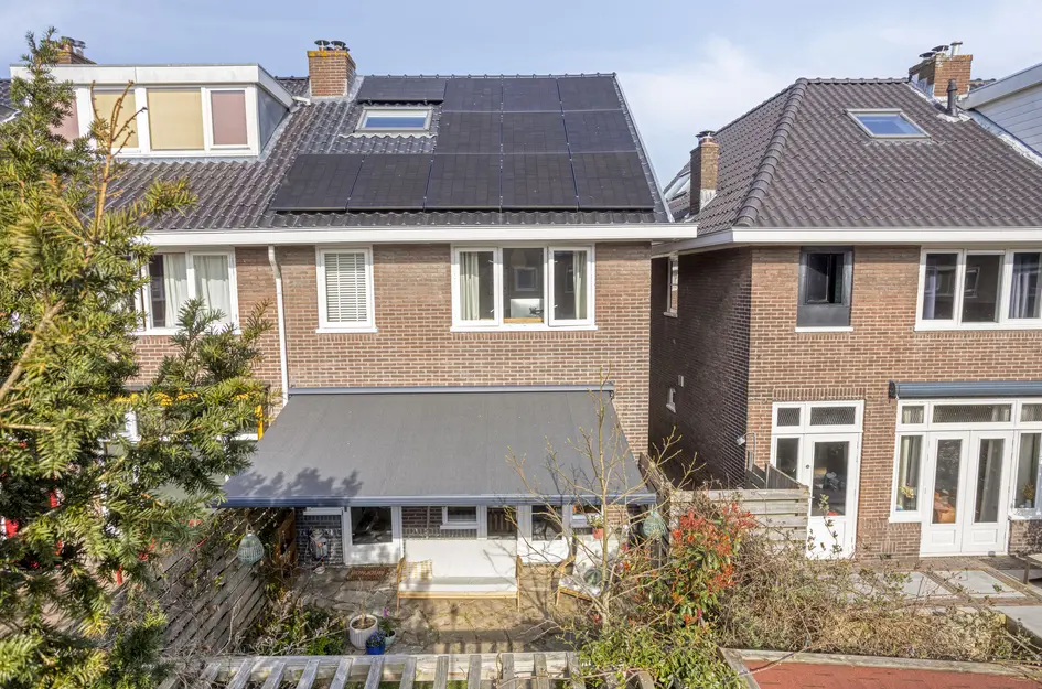 Strick van Linschotenstraat 28