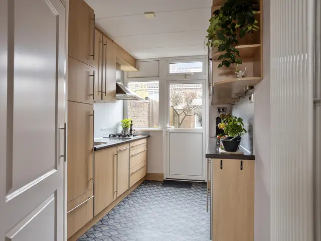 Jan van Polanenstraat 37, HEEMSKERK