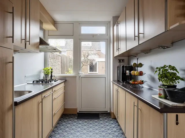 Jan van Polanenstraat 37, HEEMSKERK