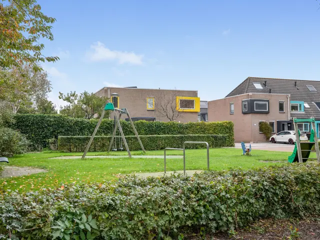 Roosje Vostuin 17, HEERHUGOWAARD
