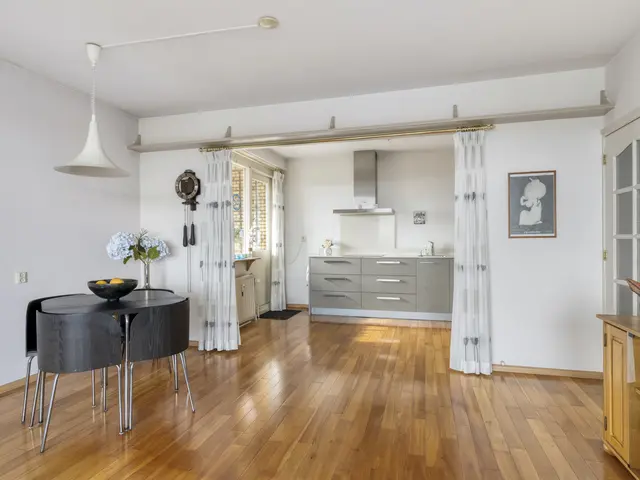 De Loet 72, CASTRICUM