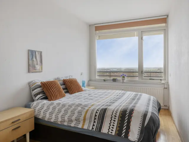 De Loet 72, CASTRICUM