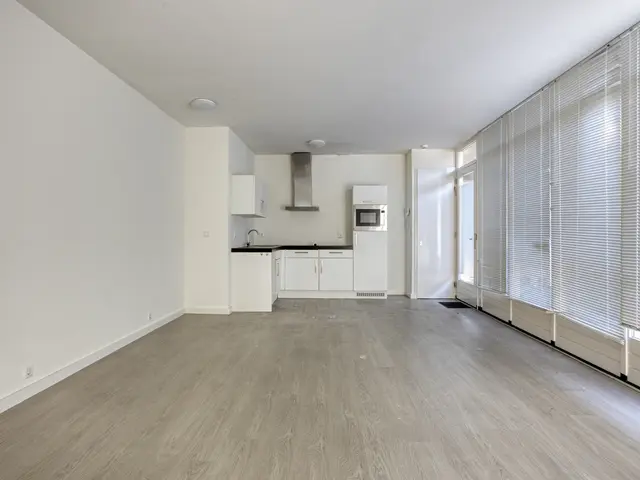 Alkmaarseweg 222F, BEVERWIJK