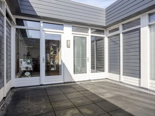 Alkmaarseweg 222F, BEVERWIJK