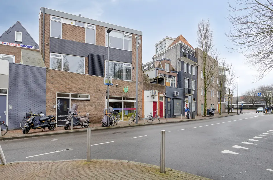 Breestraat 8