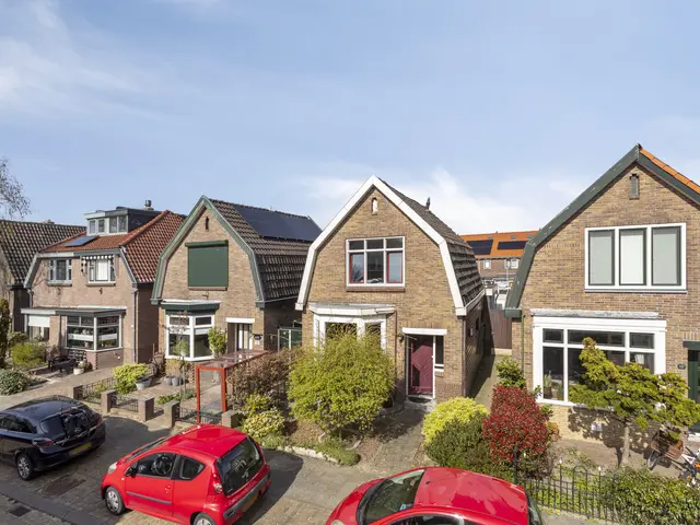 Arendsweg 159, BEVERWIJK