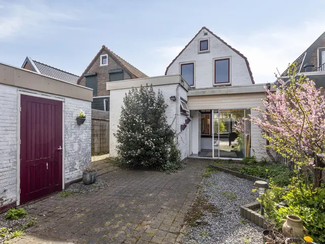 Arendsweg 159, BEVERWIJK
