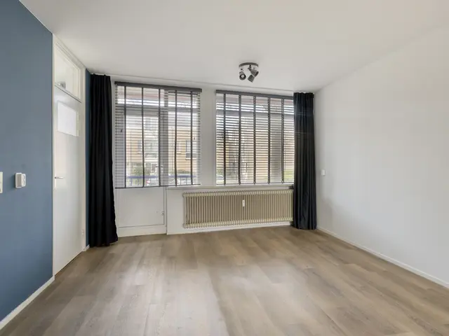 Admiraal de Ruyterlaan 97, CASTRICUM