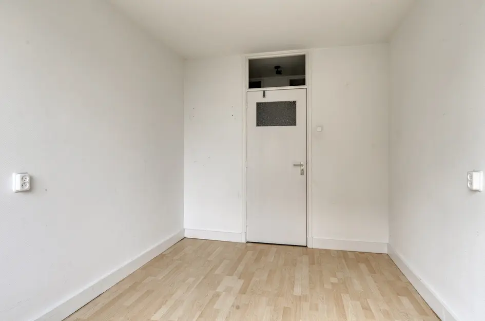 Admiraal de Ruyterlaan 97