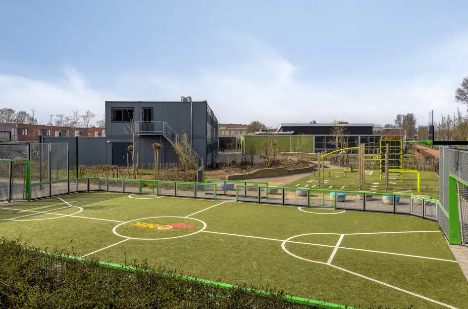 Admiraal de Ruyterlaan 97