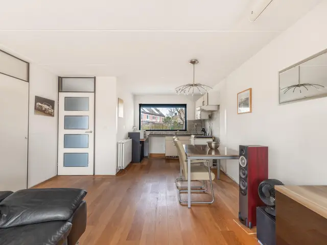 Amstel 72, HEERHUGOWAARD