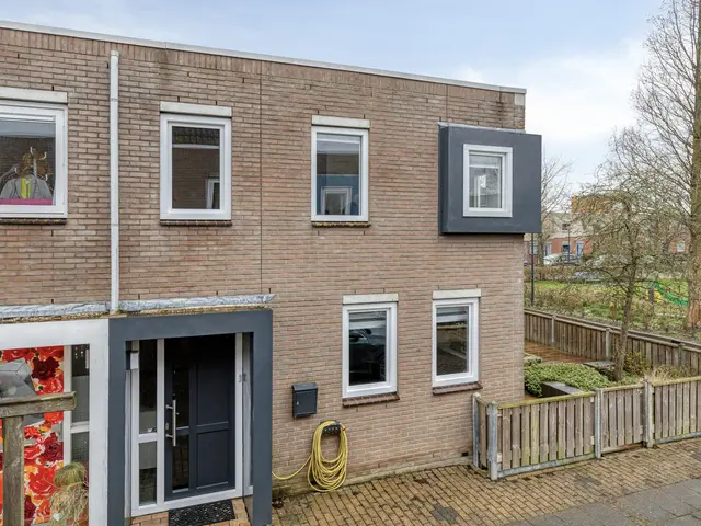 Jantina Cristina Langerhorsttuin 19, HEERHUGOWAARD