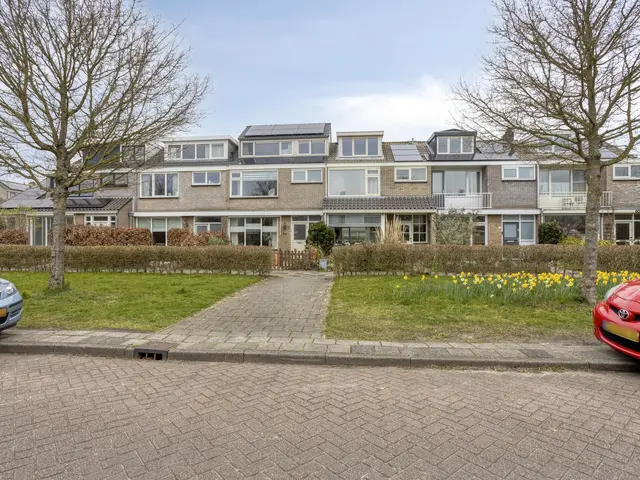 Eerste Groenelaan 54, CASTRICUM