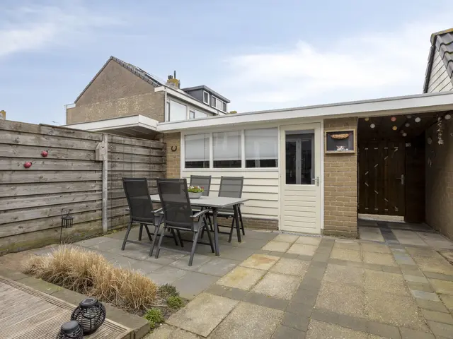 Eerste Groenelaan 54, CASTRICUM