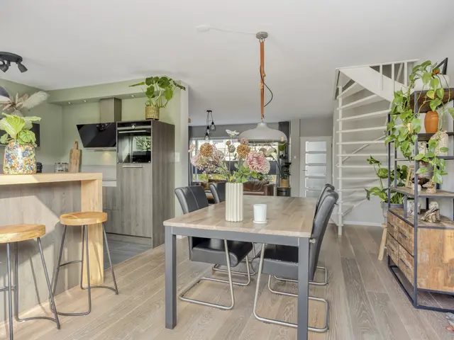 Mariënstein 101, HEILOO