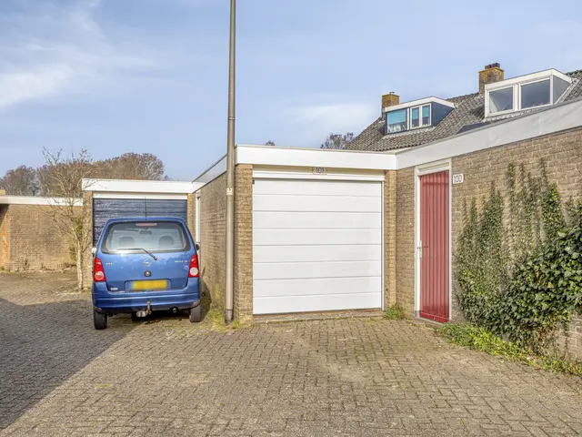 Mariënstein 101, HEILOO