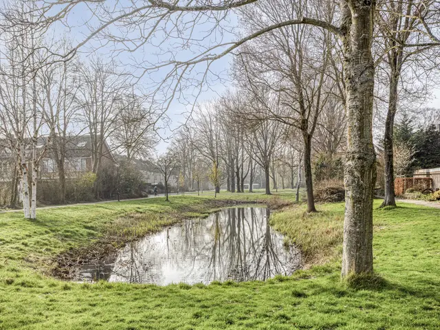 Mariënstein 101, HEILOO