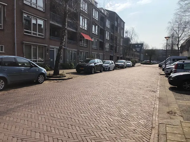 Raadhuisstraat 21, HEEMSKERK