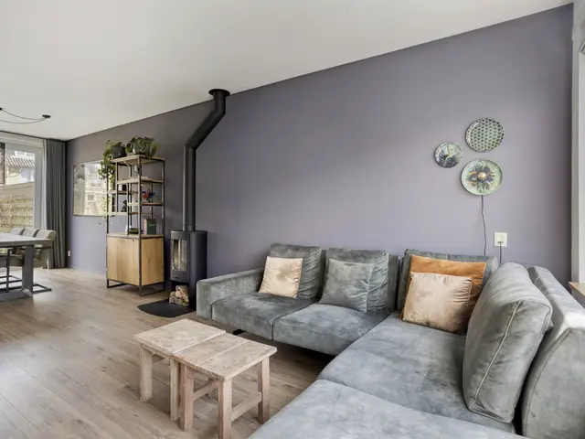 Blankertlaan 11, UITGEEST