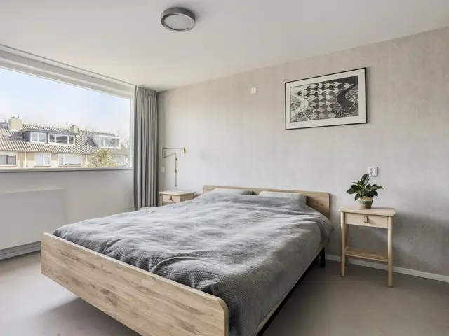 Blankertlaan 11, UITGEEST