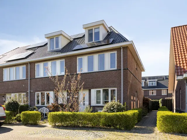 Gaanderij 145, HEILOO