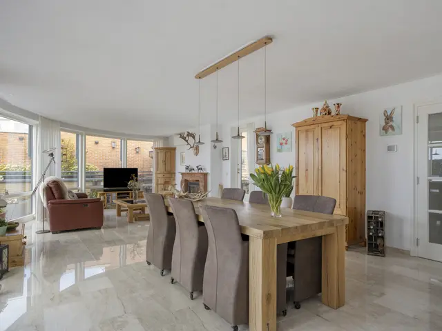 Raadhuisstraat 45, HEEMSKERK