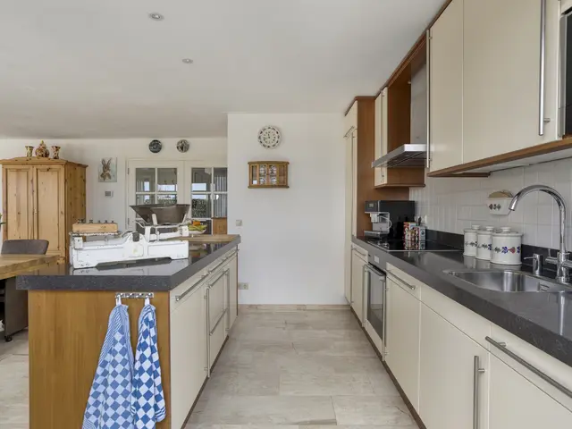 Raadhuisstraat 45, HEEMSKERK