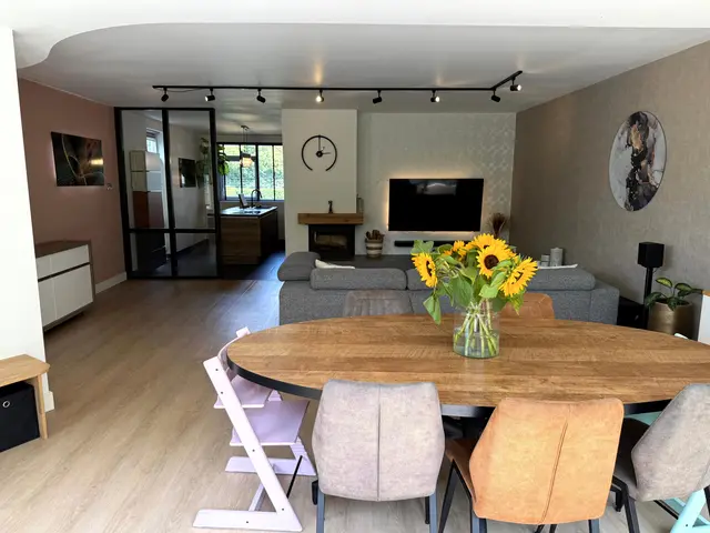 Oesdommerveen 12, HEILOO