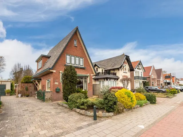 Kennemerstraatweg 199, HEILOO