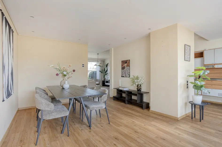 Graaf van Aremberglaan 23