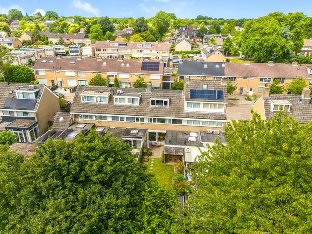 Pieter de Hooghstraat 65, HEERHUGOWAARD