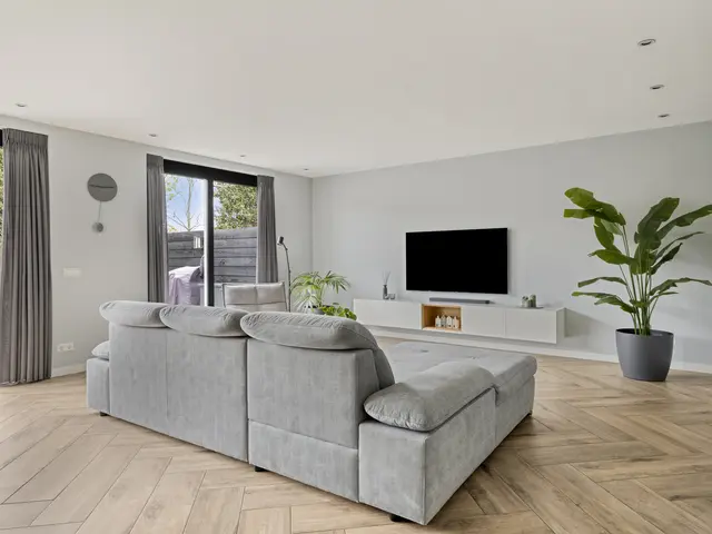 Kruiskamplaan 35, UITGEEST