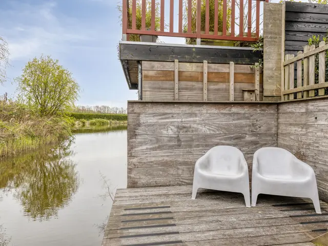 Kruiskamplaan 35, UITGEEST