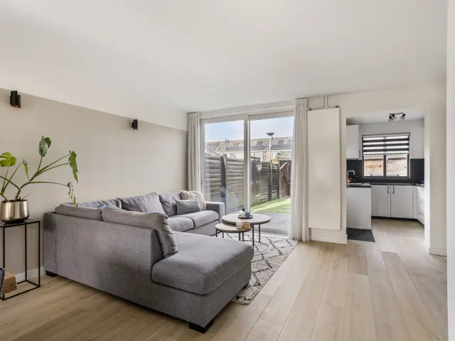 Outerlant 29, AKERSLOOT