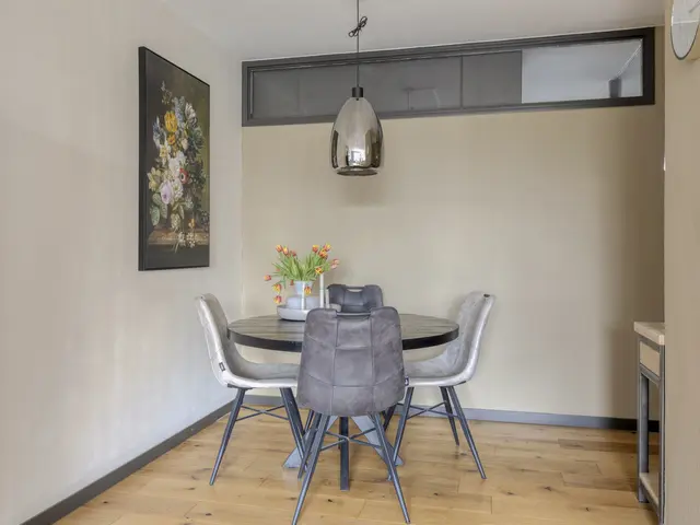 C.F. Smeetslaan 18, CASTRICUM