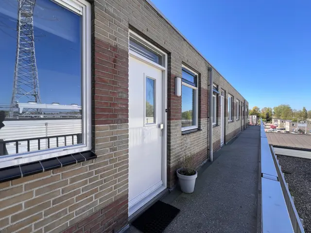 Westzijde 251, ZAANDAM