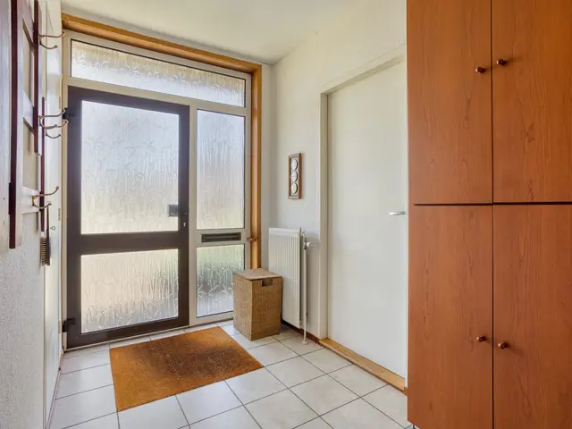 van der Ploegstraat 93, HEEMSKERK