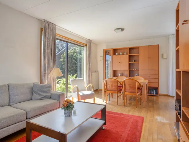 van der Ploegstraat 93, HEEMSKERK