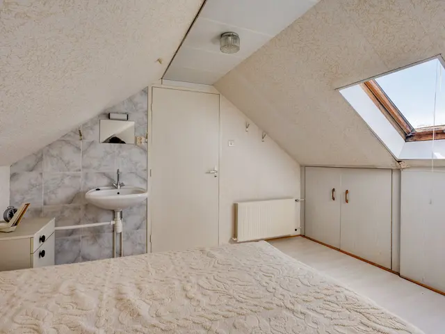 van der Ploegstraat 93, HEEMSKERK