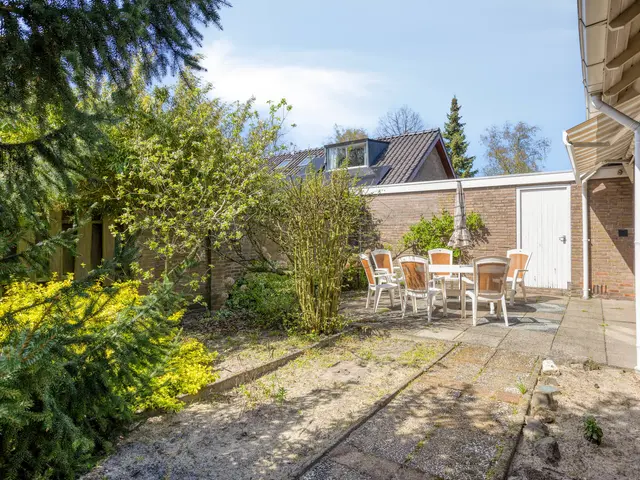 van der Ploegstraat 93, HEEMSKERK