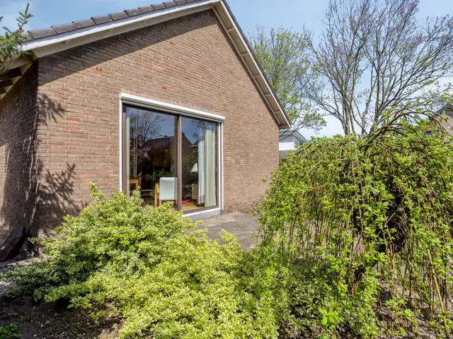 van der Ploegstraat 93, HEEMSKERK