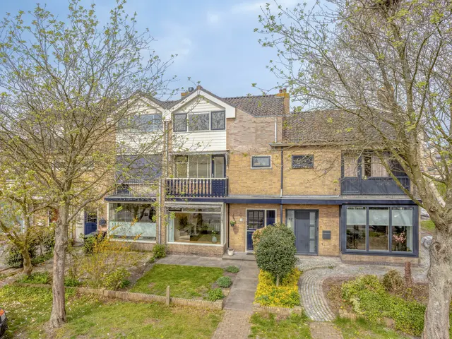 Bestevaerslaan 14, HEILOO