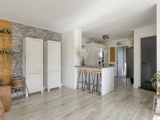 Burgemeester van Roosmalenstraat 31, UITGEEST