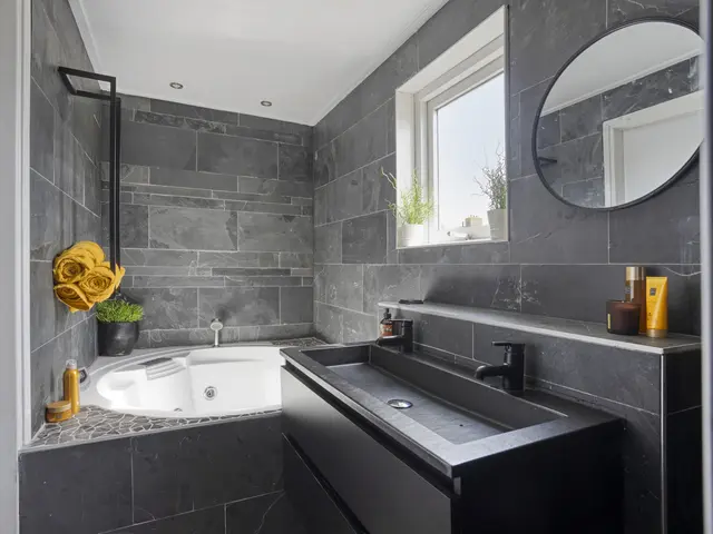 Burgemeester van Roosmalenstraat 31, UITGEEST