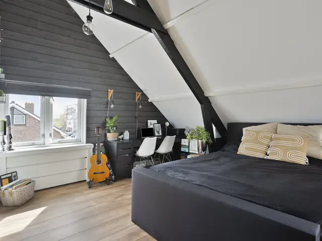 Burgemeester van Roosmalenstraat 31, UITGEEST