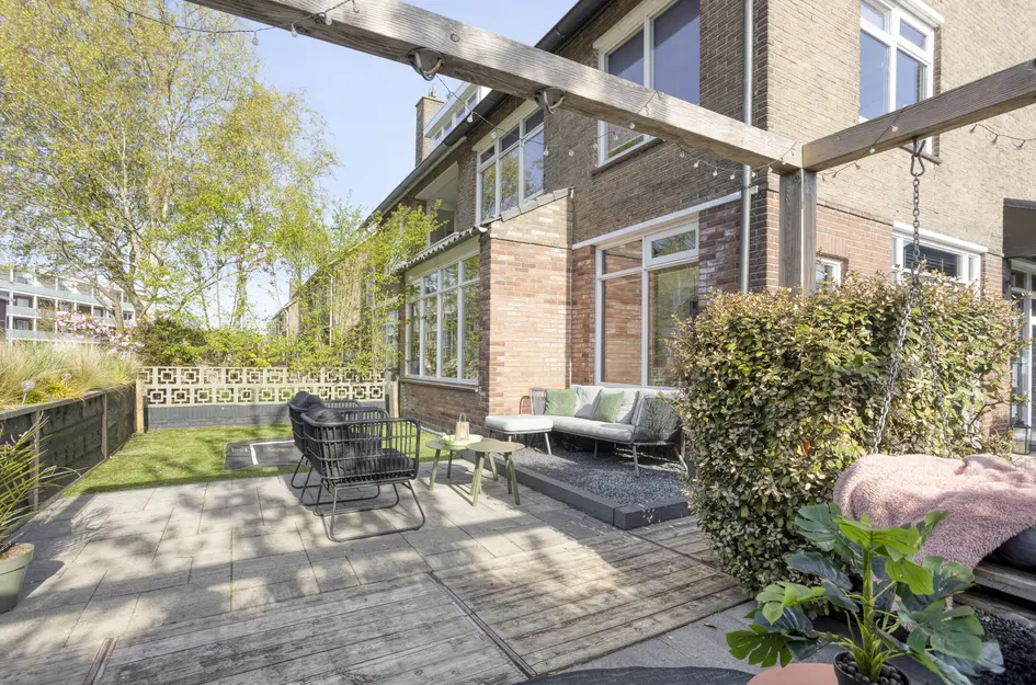 Burgemeester van Roosmalenstraat 31