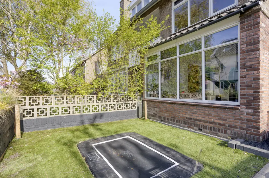 Burgemeester van Roosmalenstraat 31